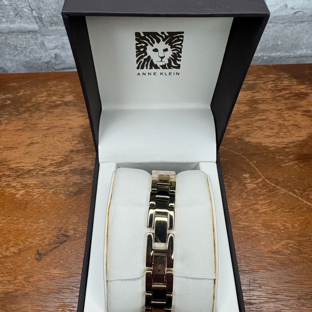 Anne Klein Watch - Picture 3 of 4